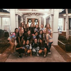 Meet your Posher, Caroline